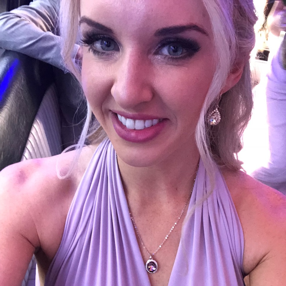 Meet your Posher, Stephanie